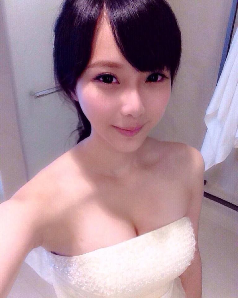 刘坊萱 神似佐佐木希!PTT表特版被推爆的捷運妹子