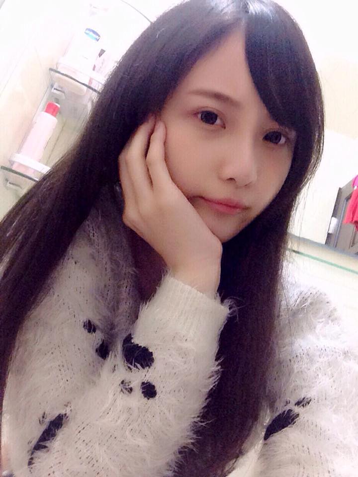 刘坊萱 神似佐佐木希!PTT表特版被推爆的捷運妹子