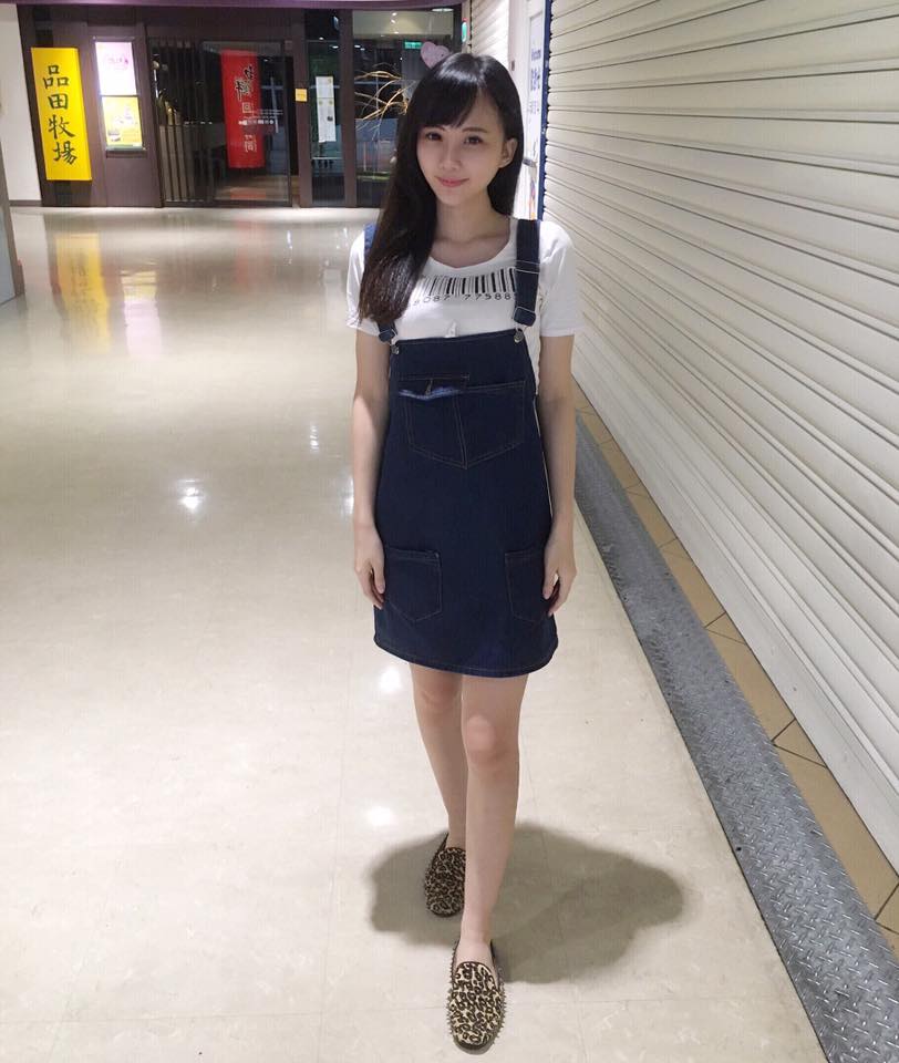 刘坊萱 神似佐佐木希!PTT表特版被推爆的捷運妹子