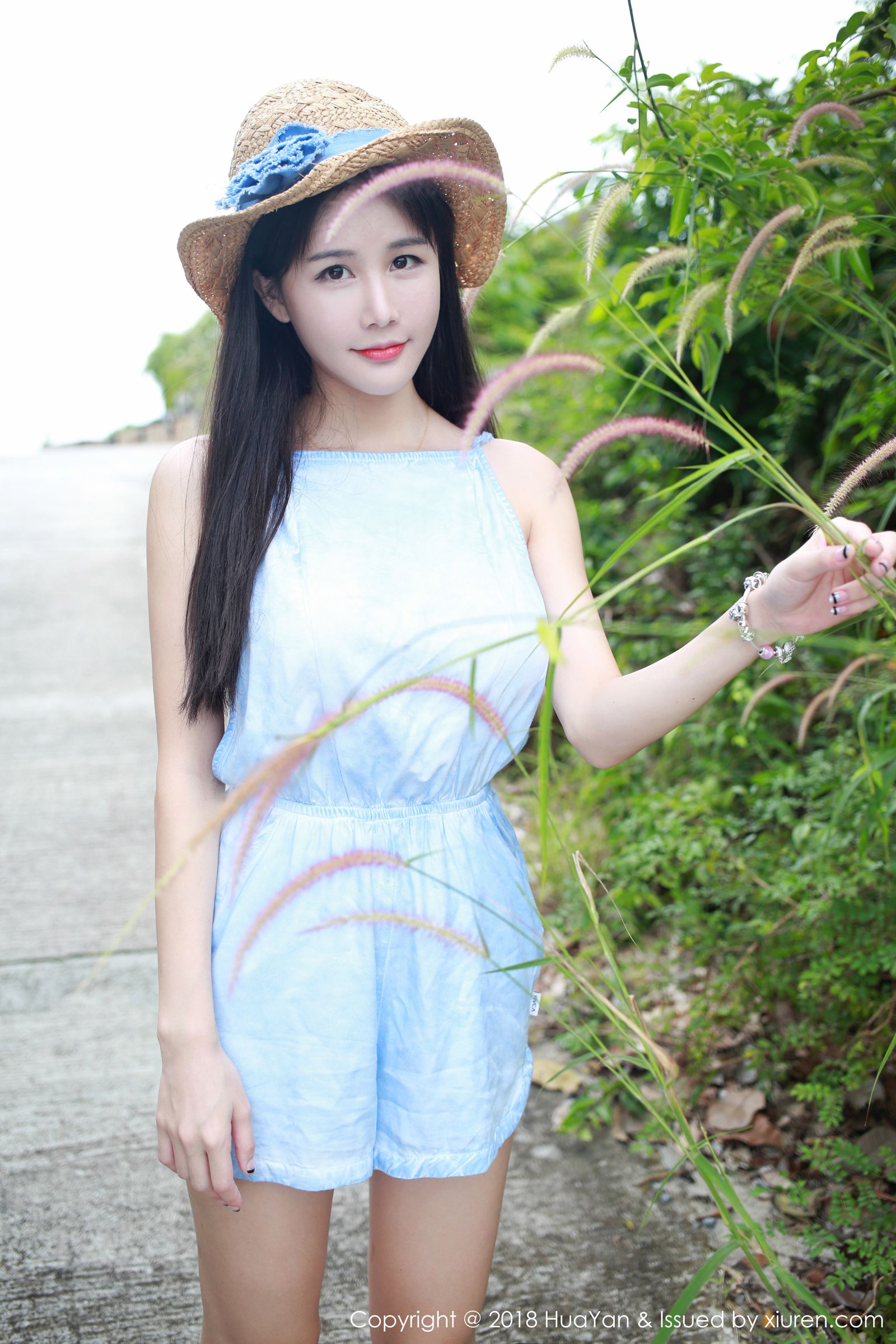 全民女神小沫琳 草帽吊带清爽绝伦