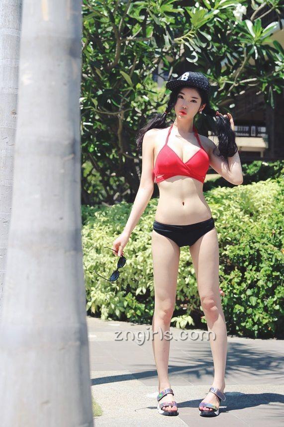 朴正允- 2017比基尼写真合辑