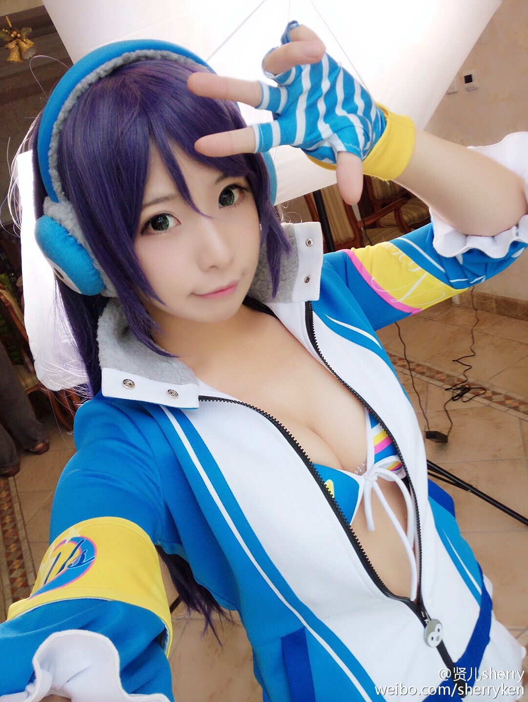 贤儿sherry 超赞的Coser私房写真图