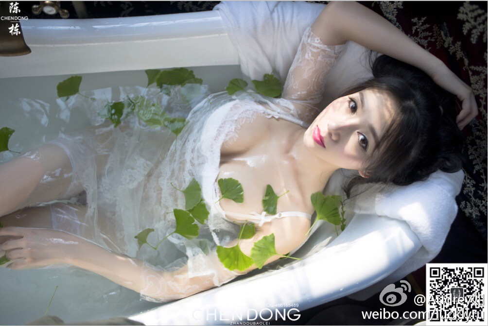 Audrey如 美女版《太阳的后裔》