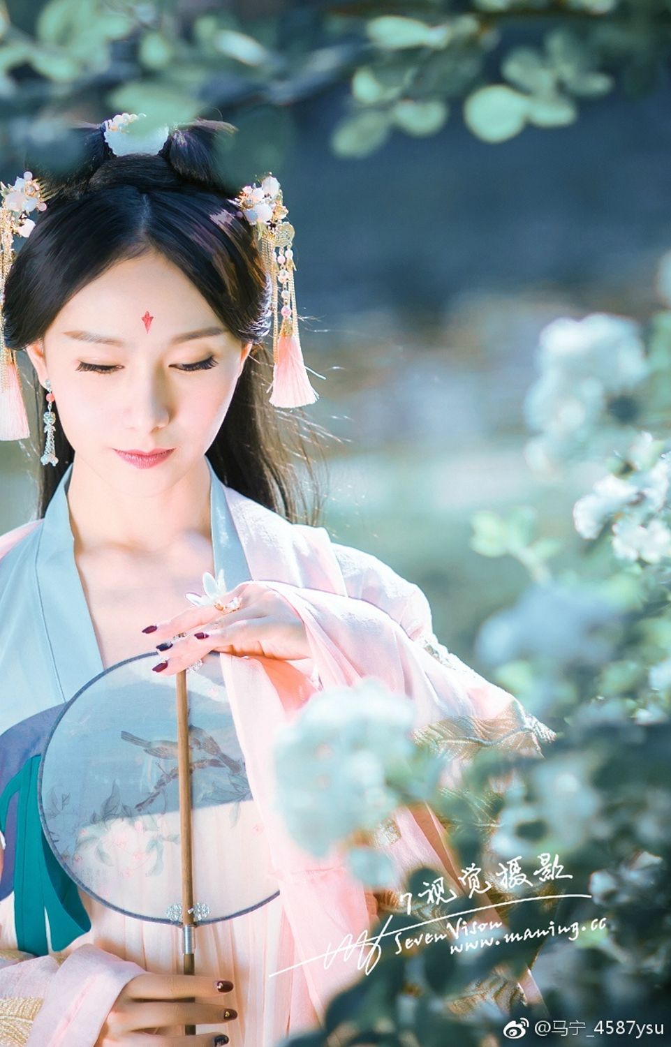 古典美人Audrey如 风姿卓越十里桃花