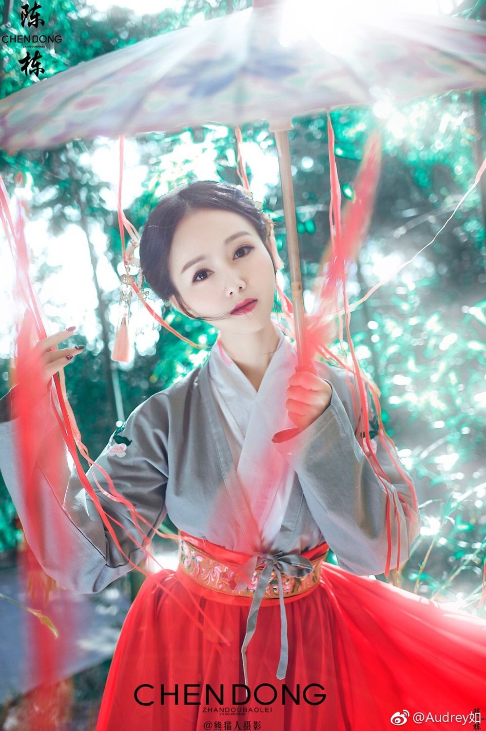 古典美人Audrey如 风姿卓越十里桃花