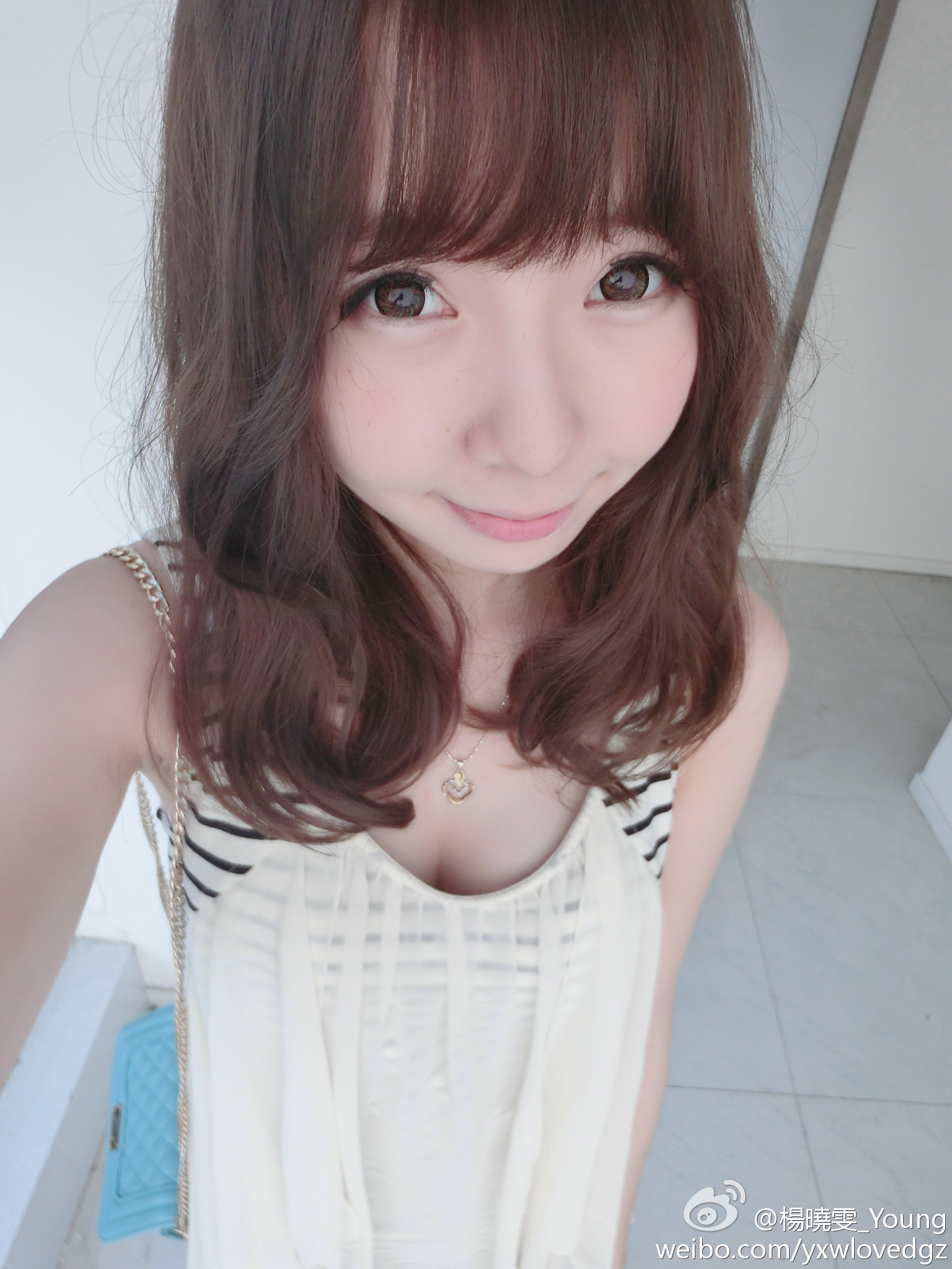 杨晓雯 俏皮私房照诱惑写真图