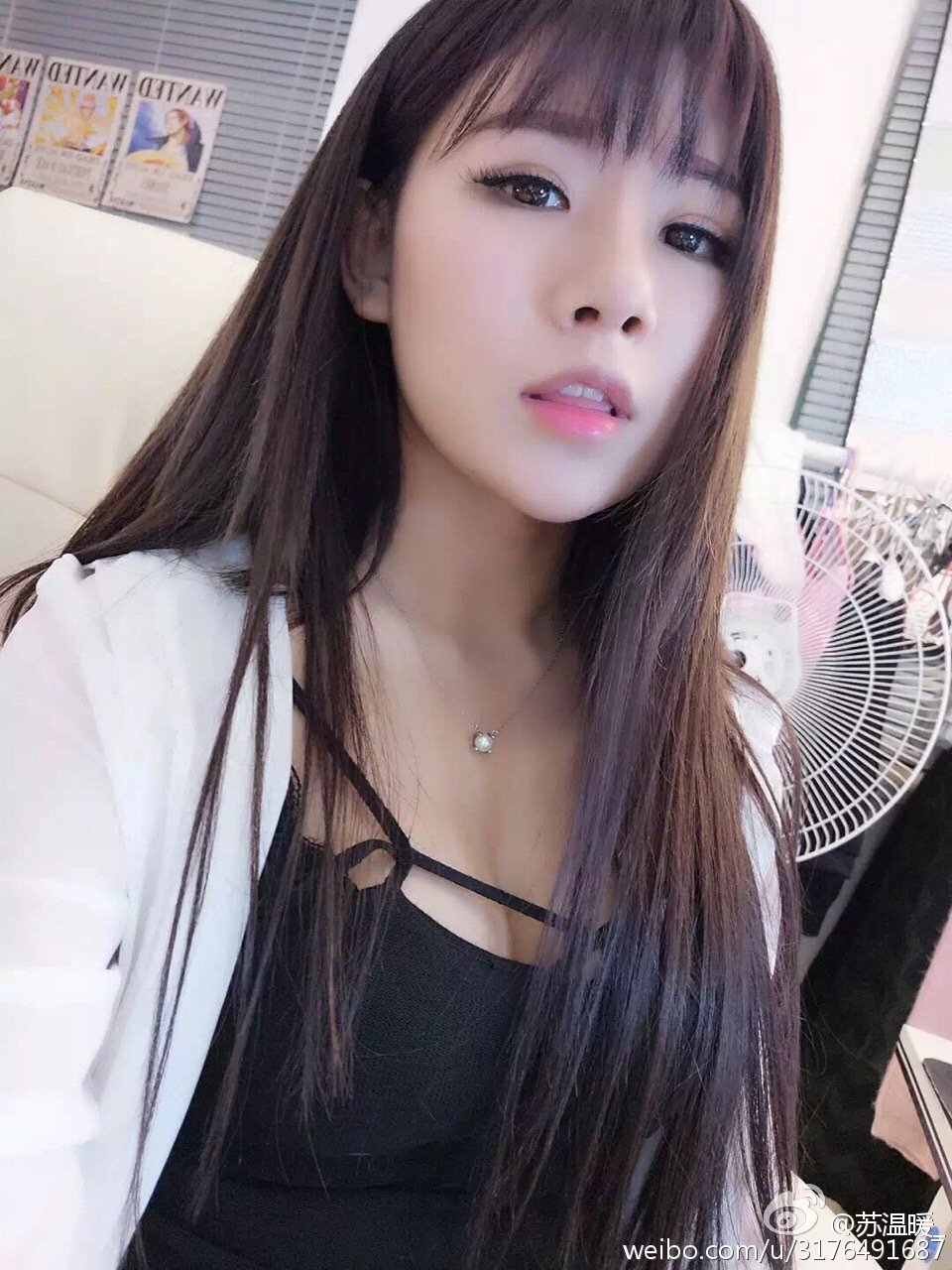 苏温暖 全民TV女主播私房照诱惑写真图