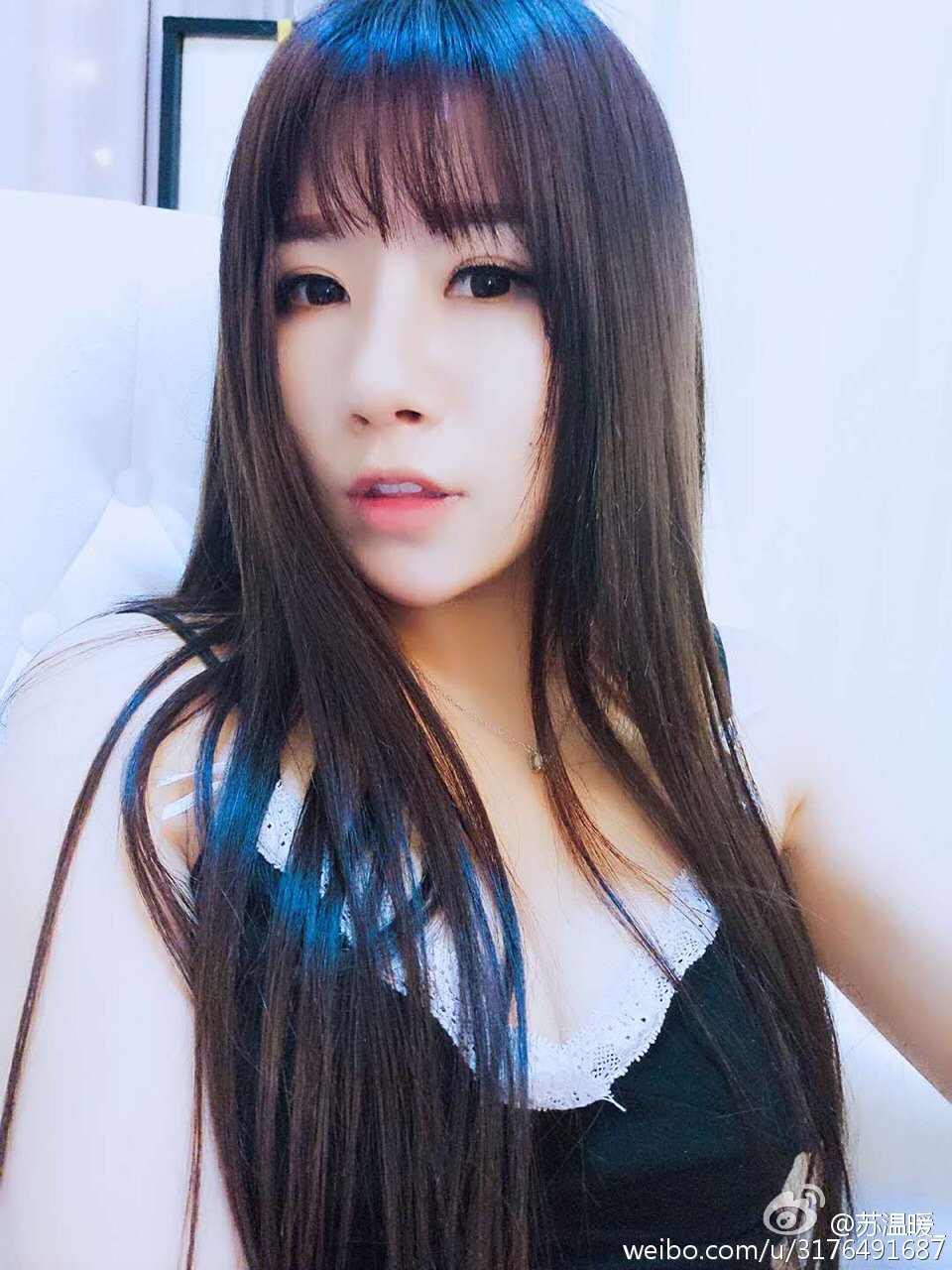 苏温暖 全民TV女主播私房照诱惑写真图
