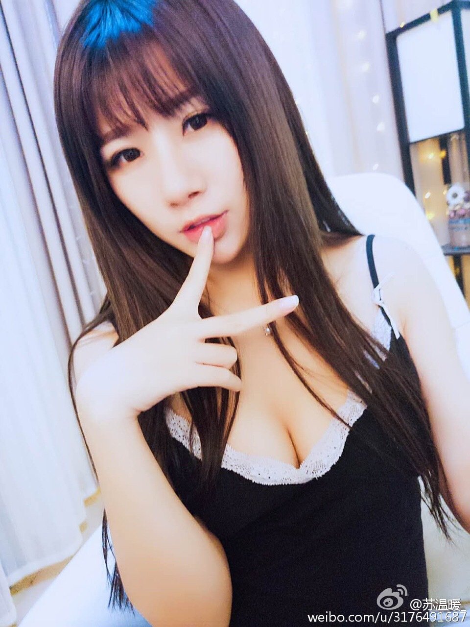 苏温暖 全民TV女主播私房照诱惑写真图