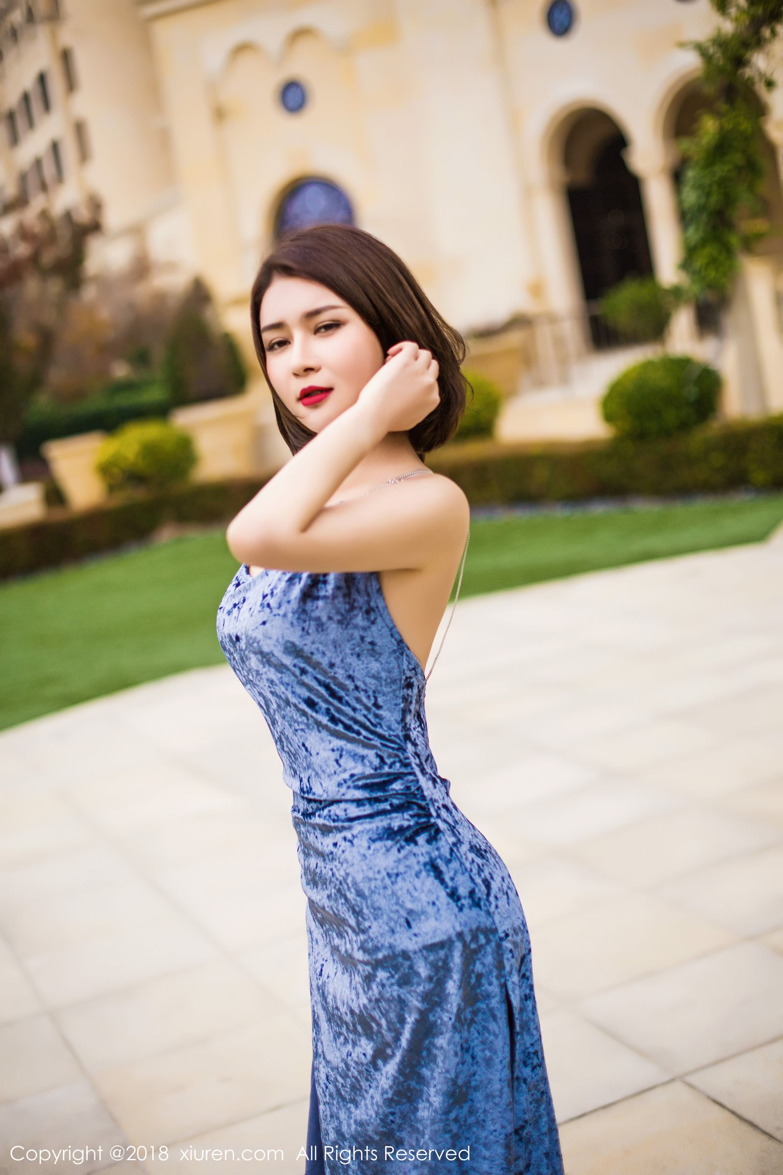 女神廿十性感写真 轻灵纯雅倾尽韶华