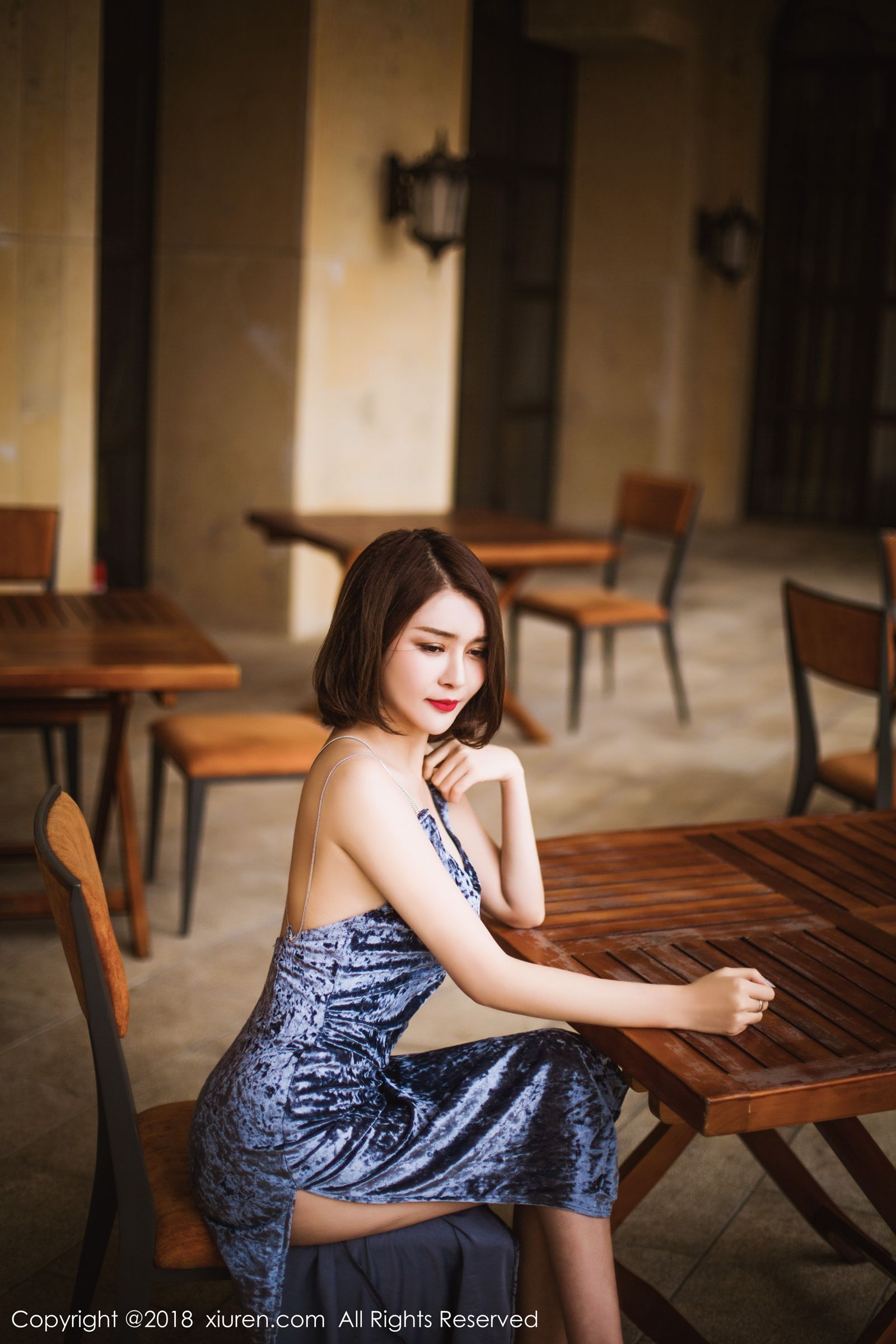 女神廿十性感写真 轻灵纯雅倾尽韶华