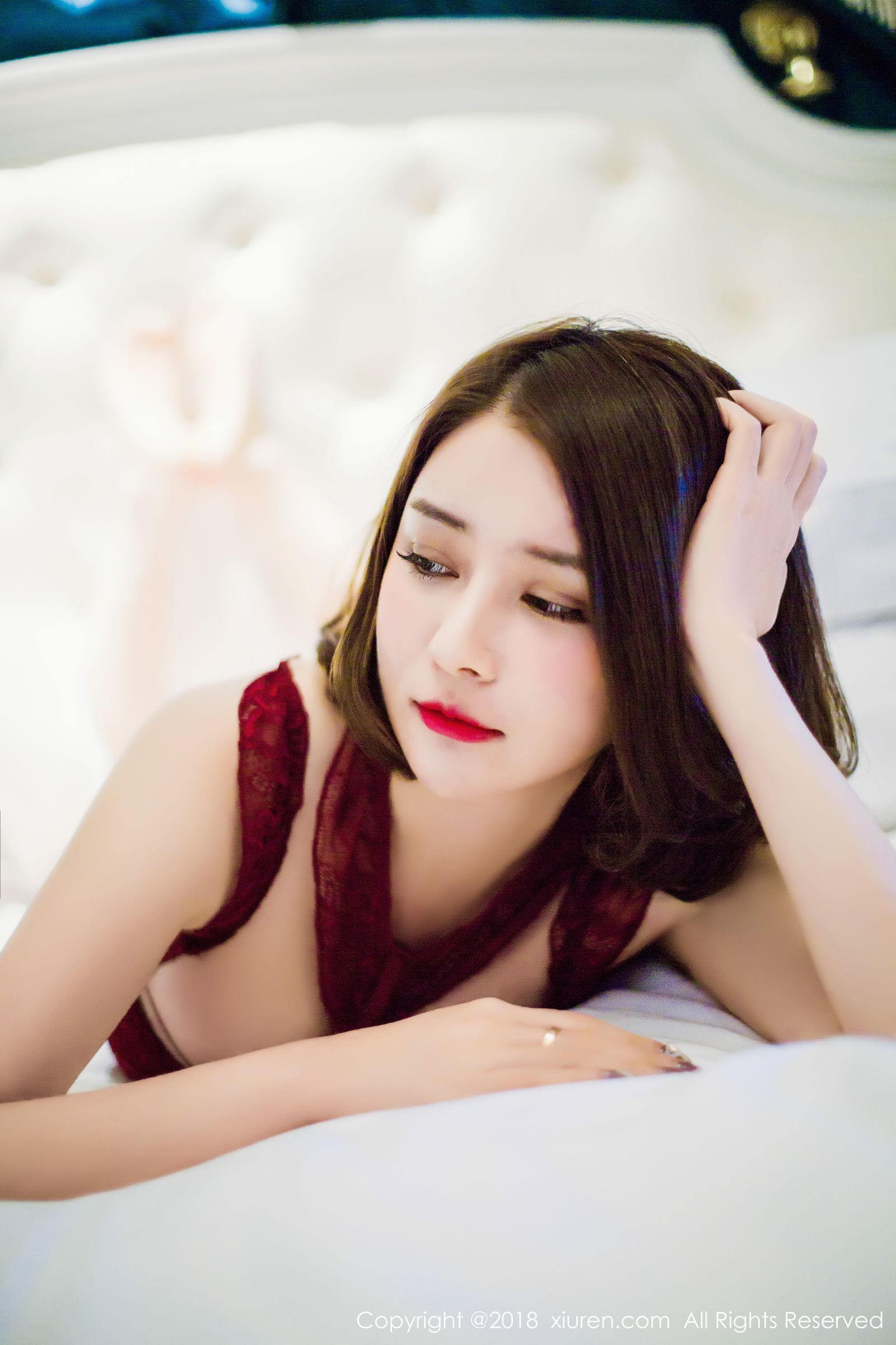 女神廿十性感写真 轻灵纯雅倾尽韶华