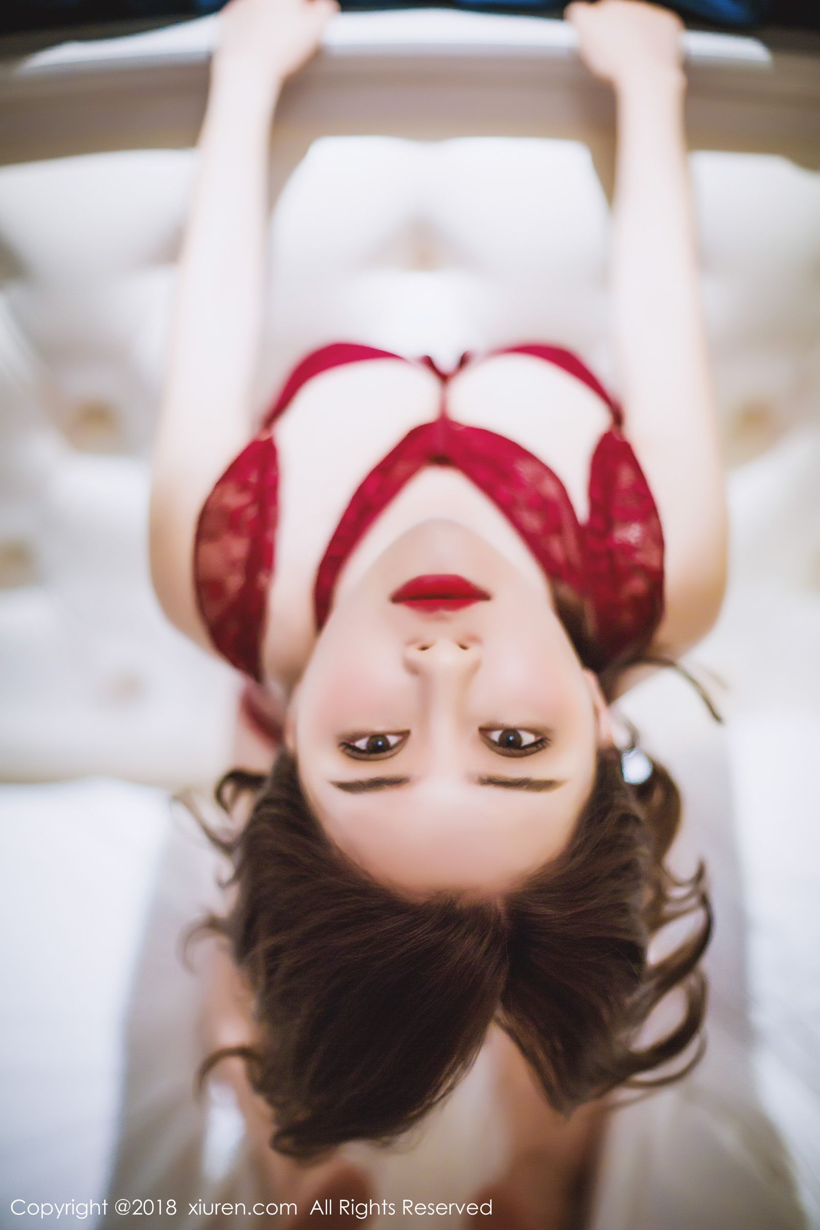 女神廿十性感写真 轻灵纯雅倾尽韶华
