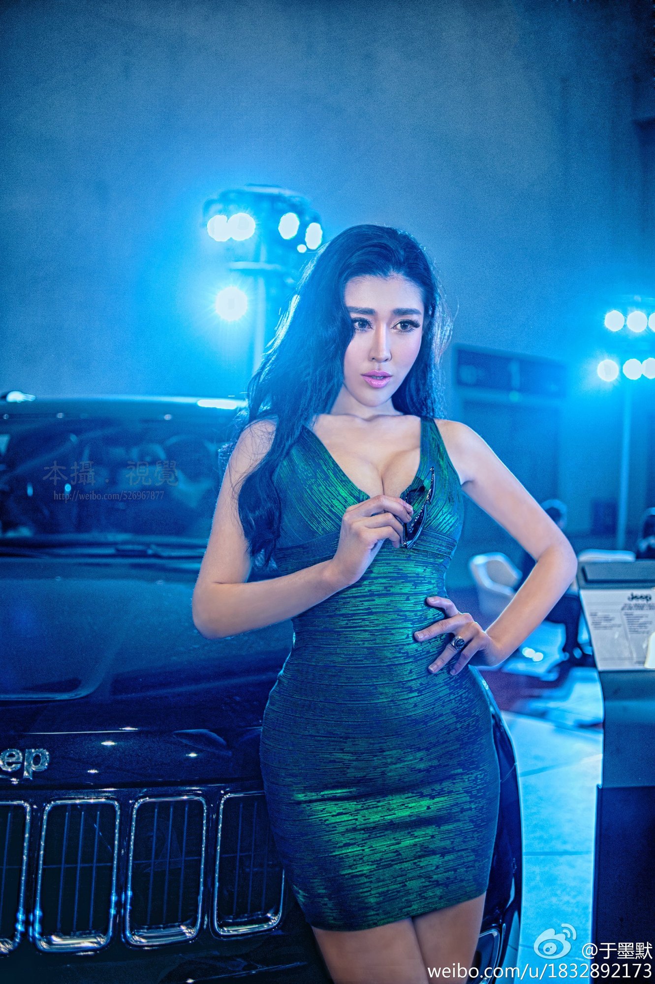 于墨默 重庆时尚之星美人车模