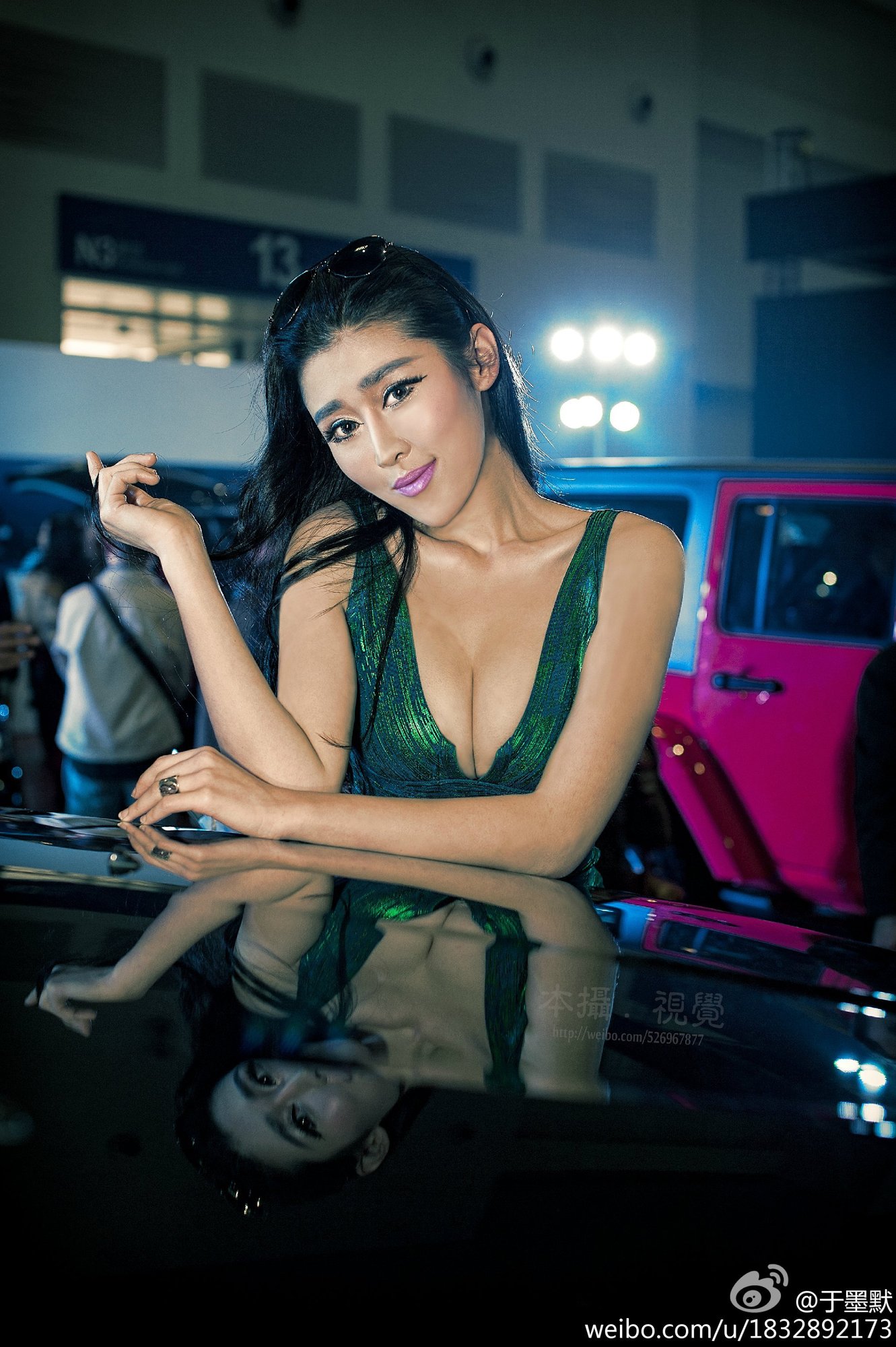 于墨默 重庆时尚之星美人车模