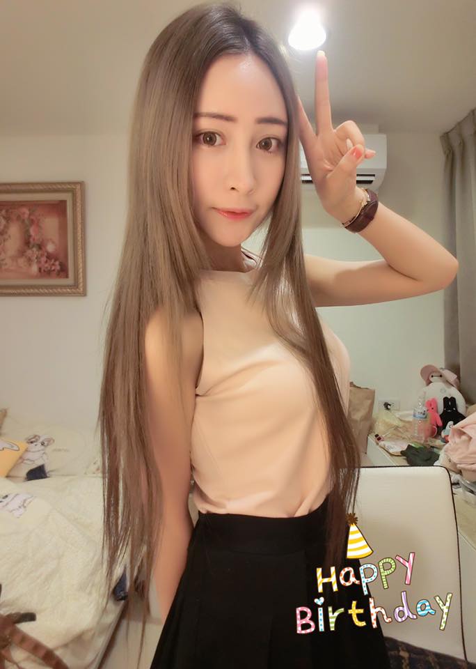 琪琪(夏瑀琪) 玲珑有致的新世代天菜女神