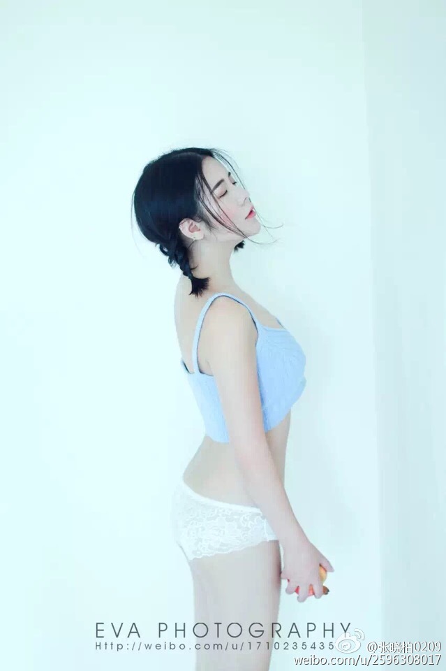 张晓柏 微博私房写真图