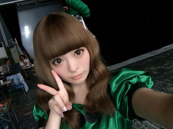 卡莉怪妞 非主流美女私房照诱惑写真图