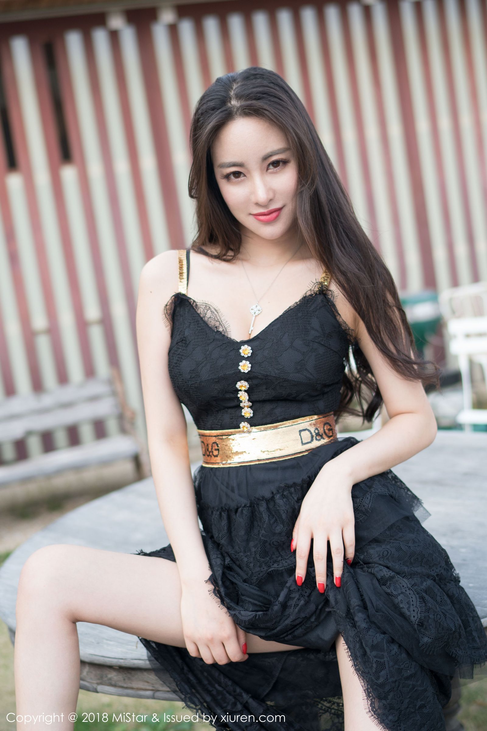性感女神穆菲菲 丝袜美腿肉质韵味