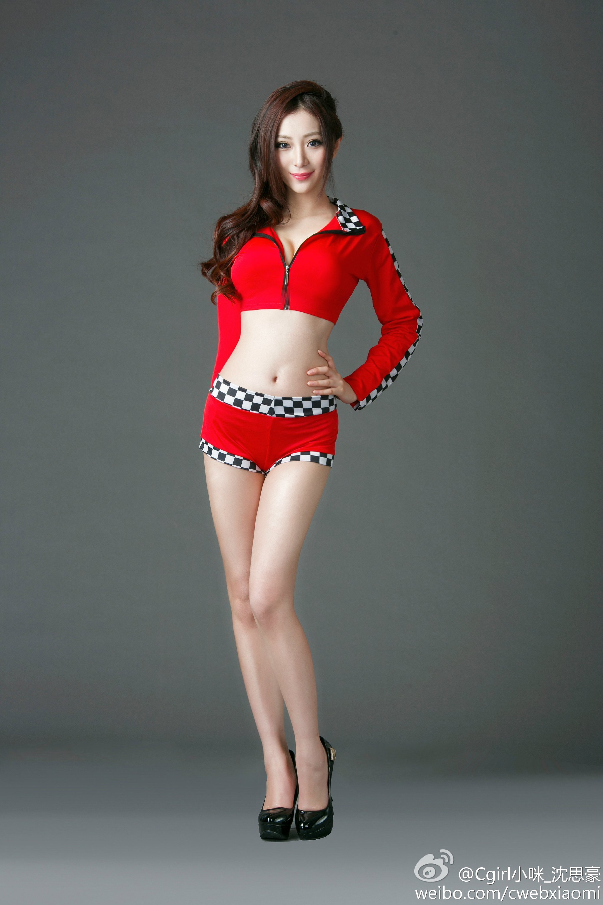Cgirl小咪(沈思豪) 微博私房写真图