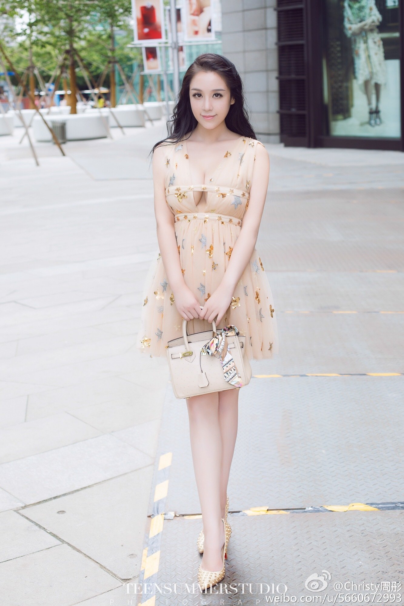 Christy周彤 气质御姐儿私房写真图