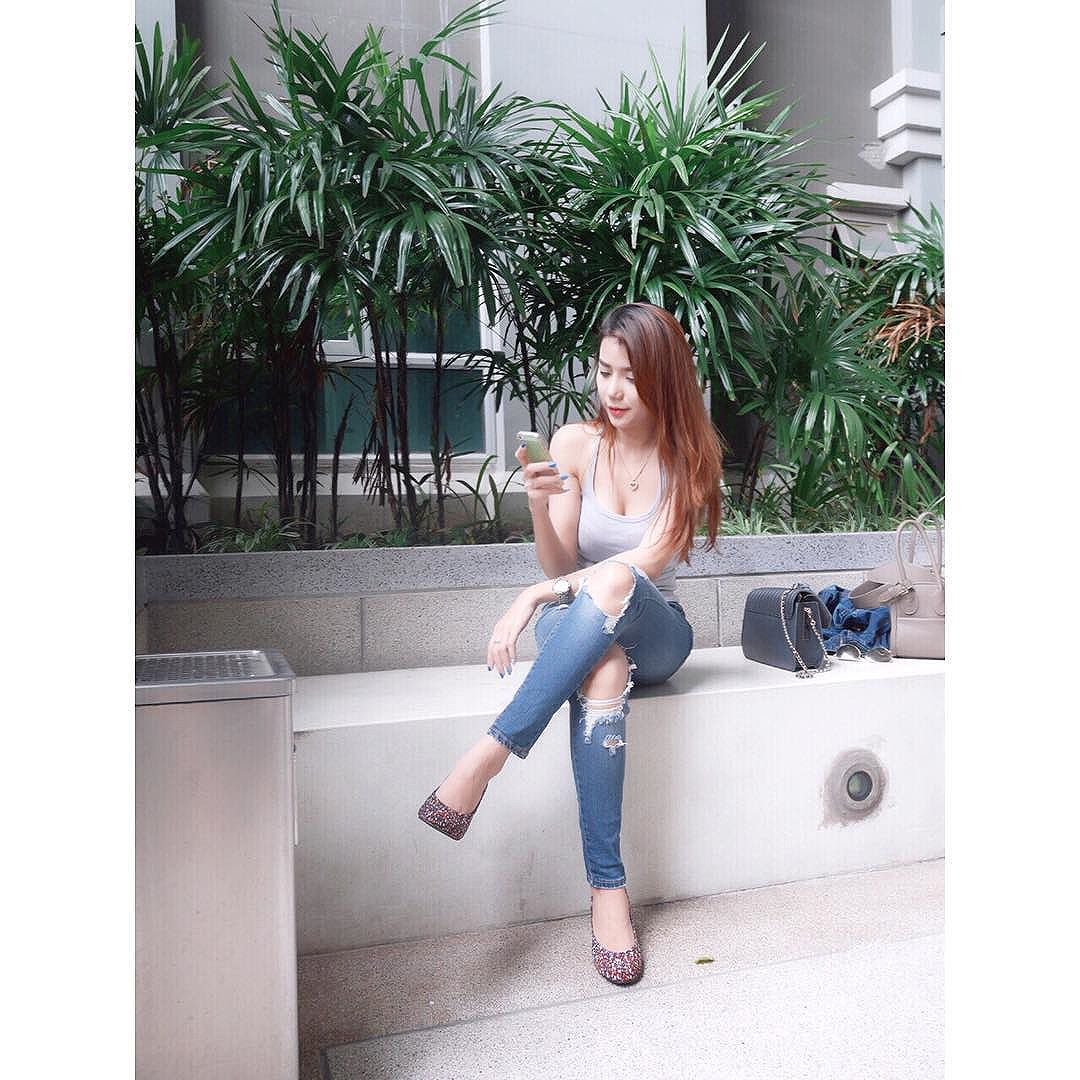 Yaowapha Nilmalee 妩媚私房照诱惑写真图