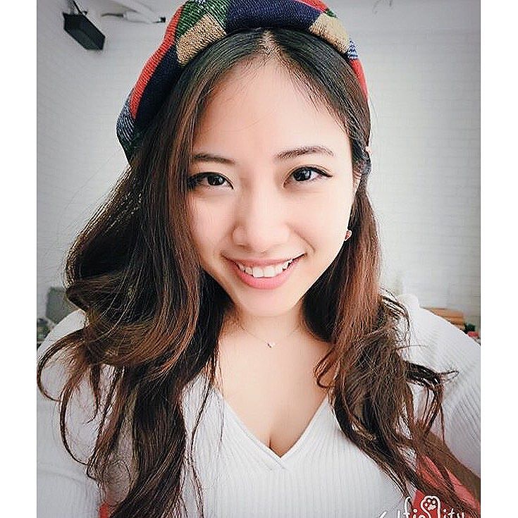 KisaBBB 癲丧女神FB私房照诱惑写真图