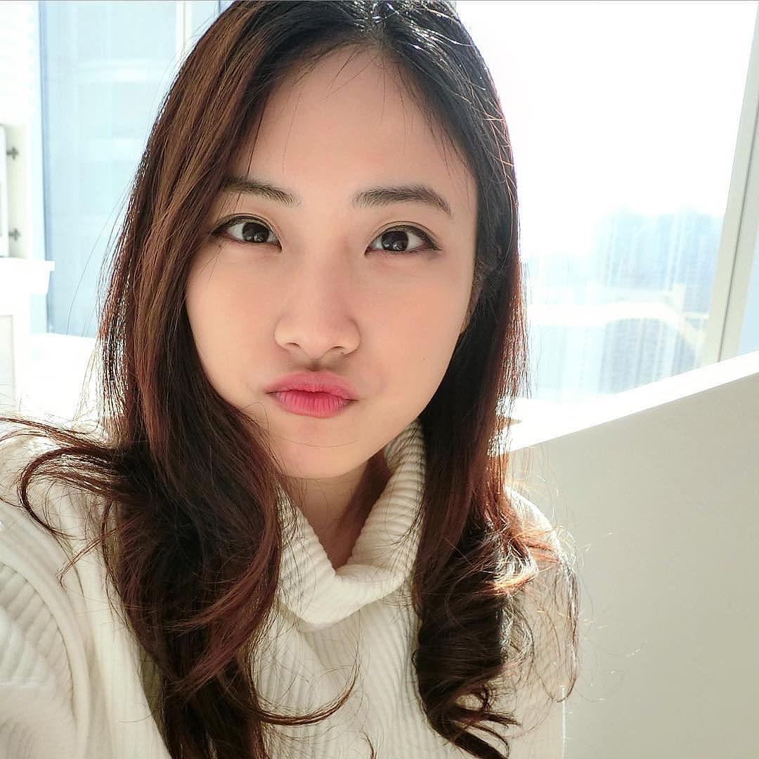 KisaBBB 癲丧女神FB私房照诱惑写真图