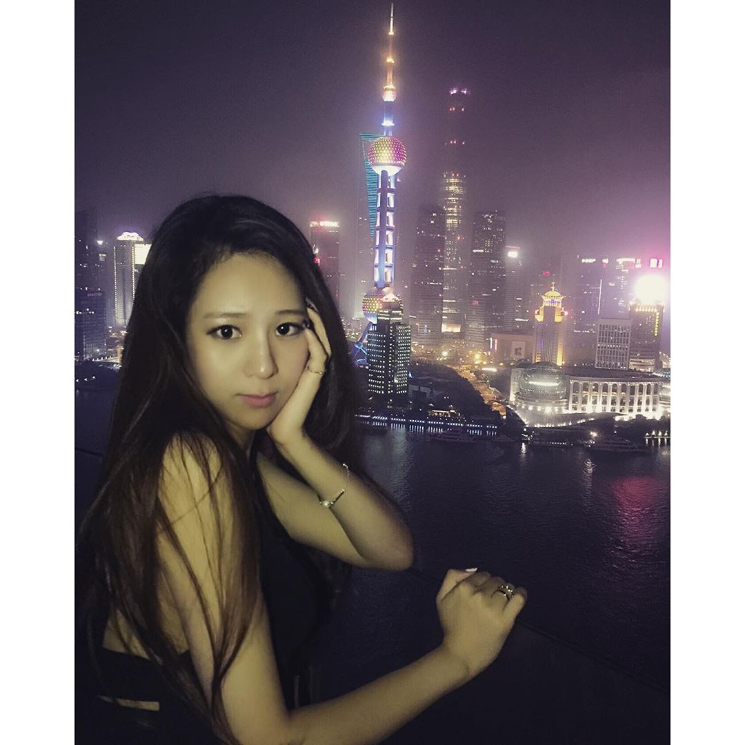 Dora Wang 身形满分的IG正妹