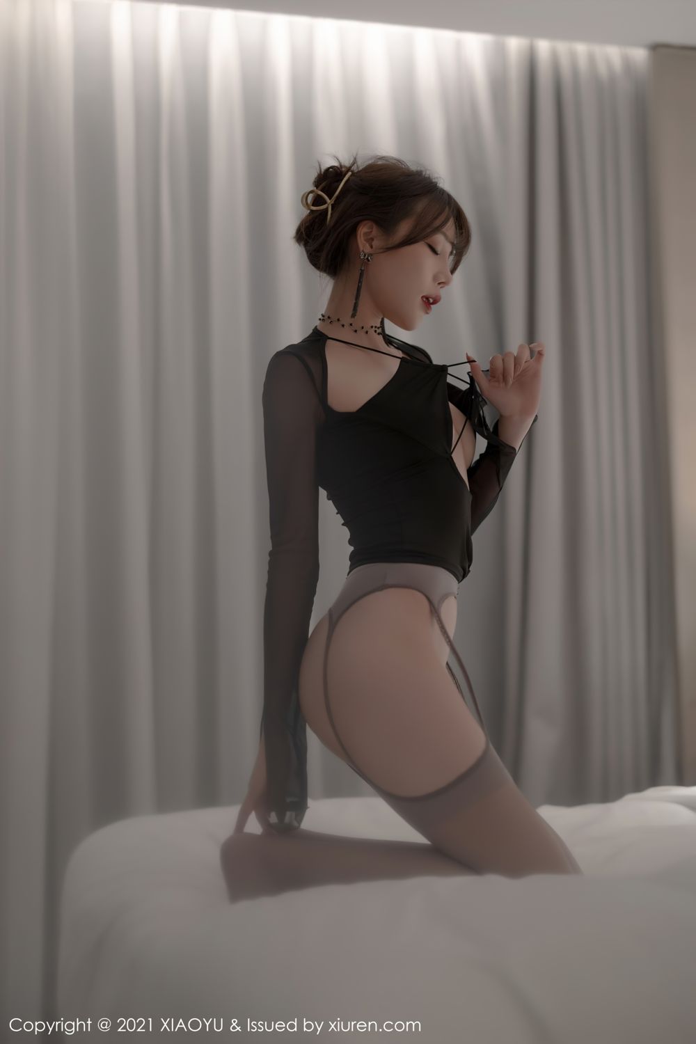 朦胧女神芝芝Booty 气息撩人心神俱醉
