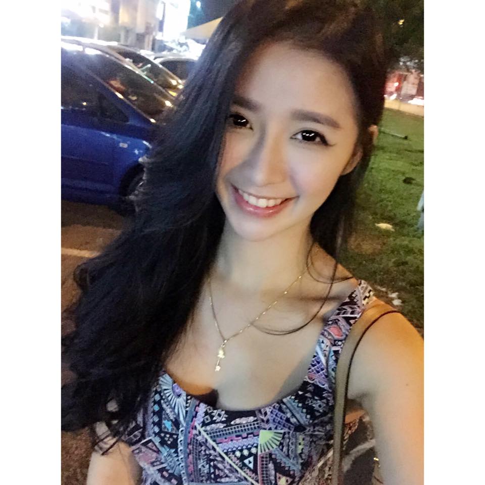 悠悠(Joeychua) 大马正妹化妆师有颜值也有胸~