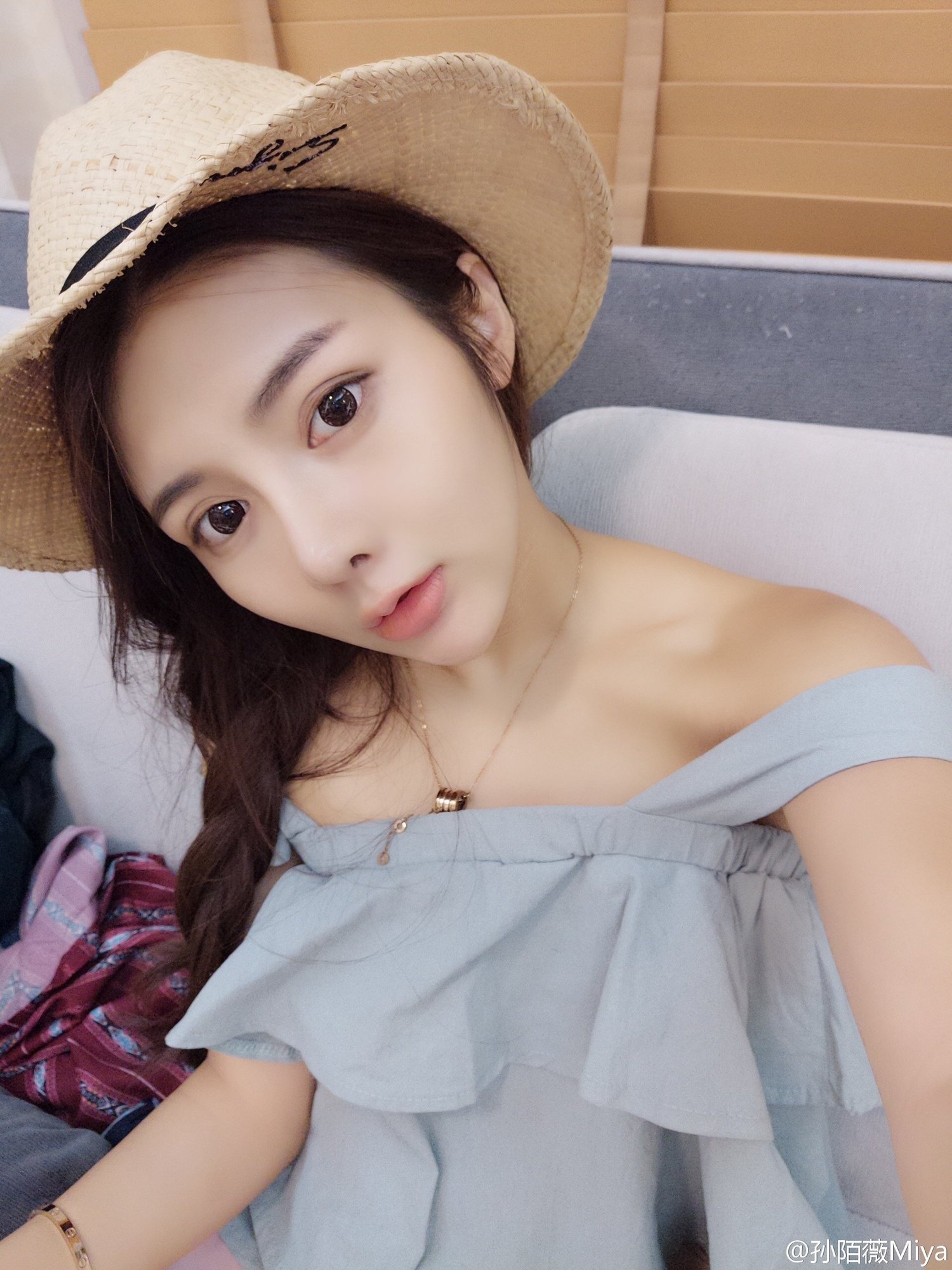 孙陌薇Miya 微博美图私房照诱惑写真图