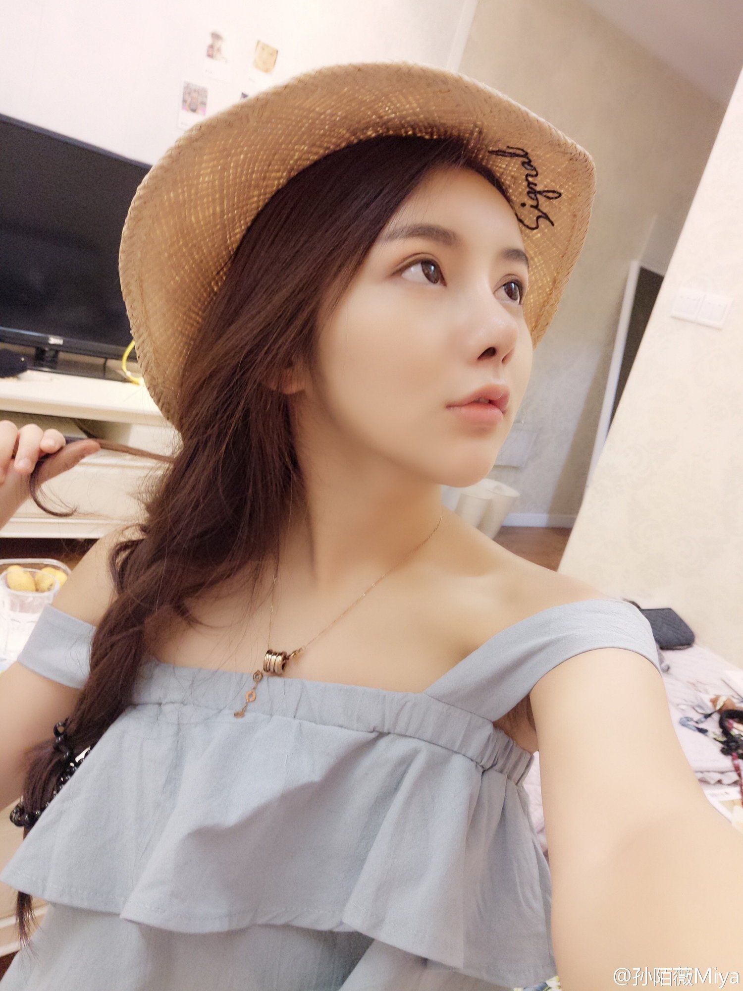 孙陌薇Miya 微博美图私房照诱惑写真图
