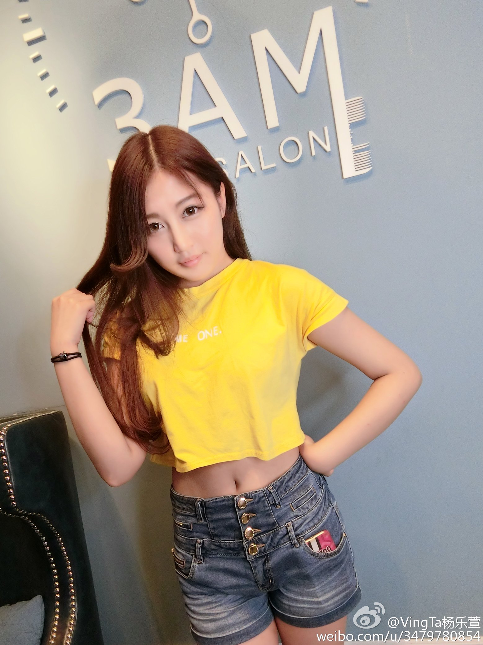 杨乐萱VingTa 品珂传媒签约showgirl
