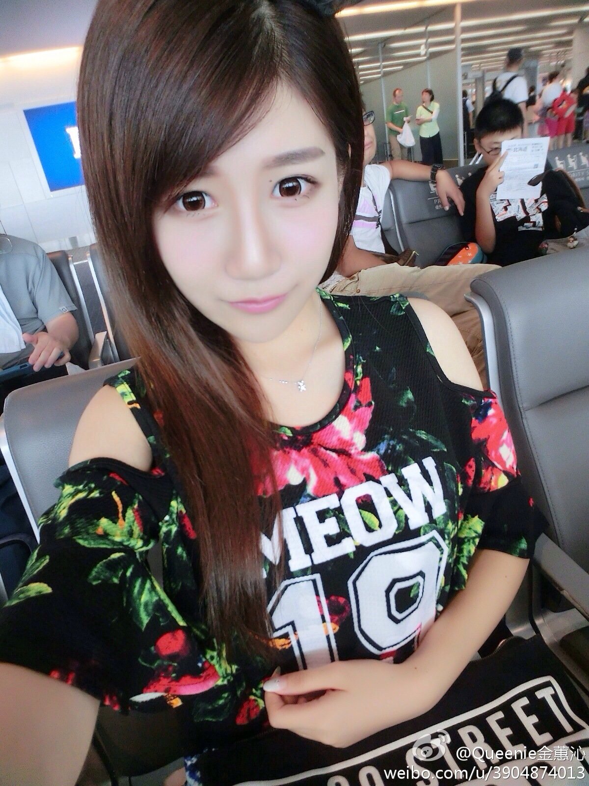 金蕙沁(Miyuki) 超美的凯英网络Showgirl