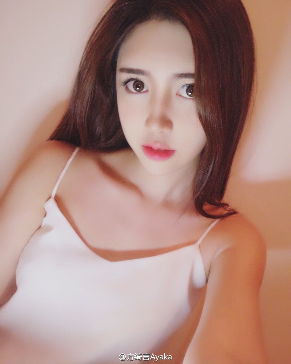 方绮言Ayaka ChinaJoy2016世纪天成游戏展台SG