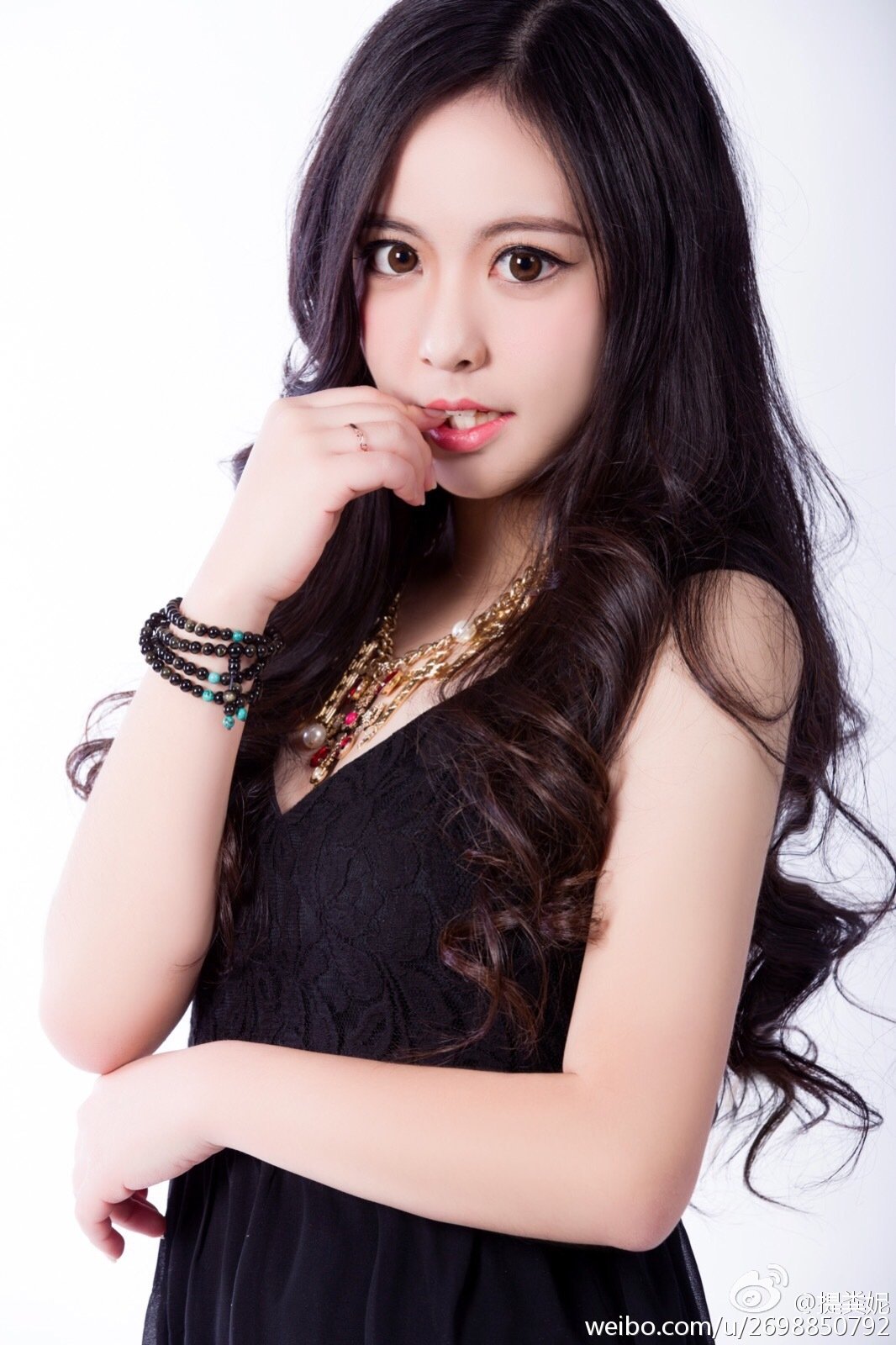 丁蕾Tiffany 2016Chinajoy冰穹展台主推SG