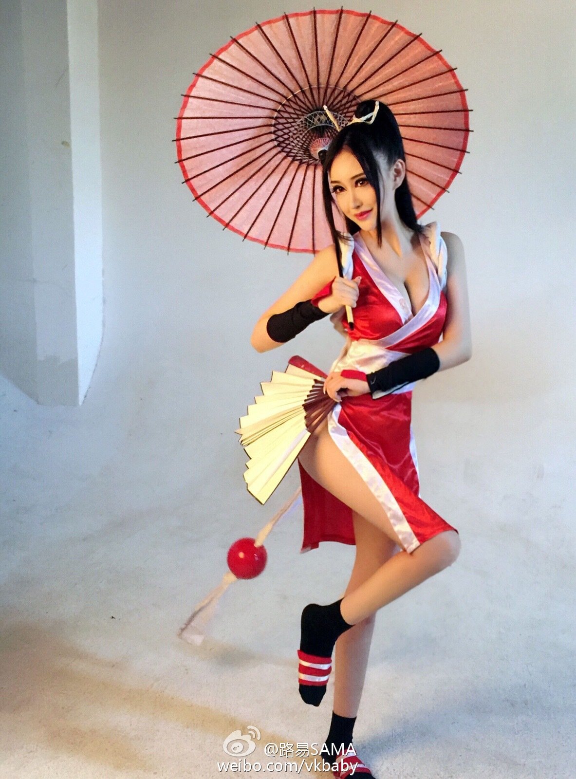 路易SAMA 2016ChinaJoy微鲸展台SG