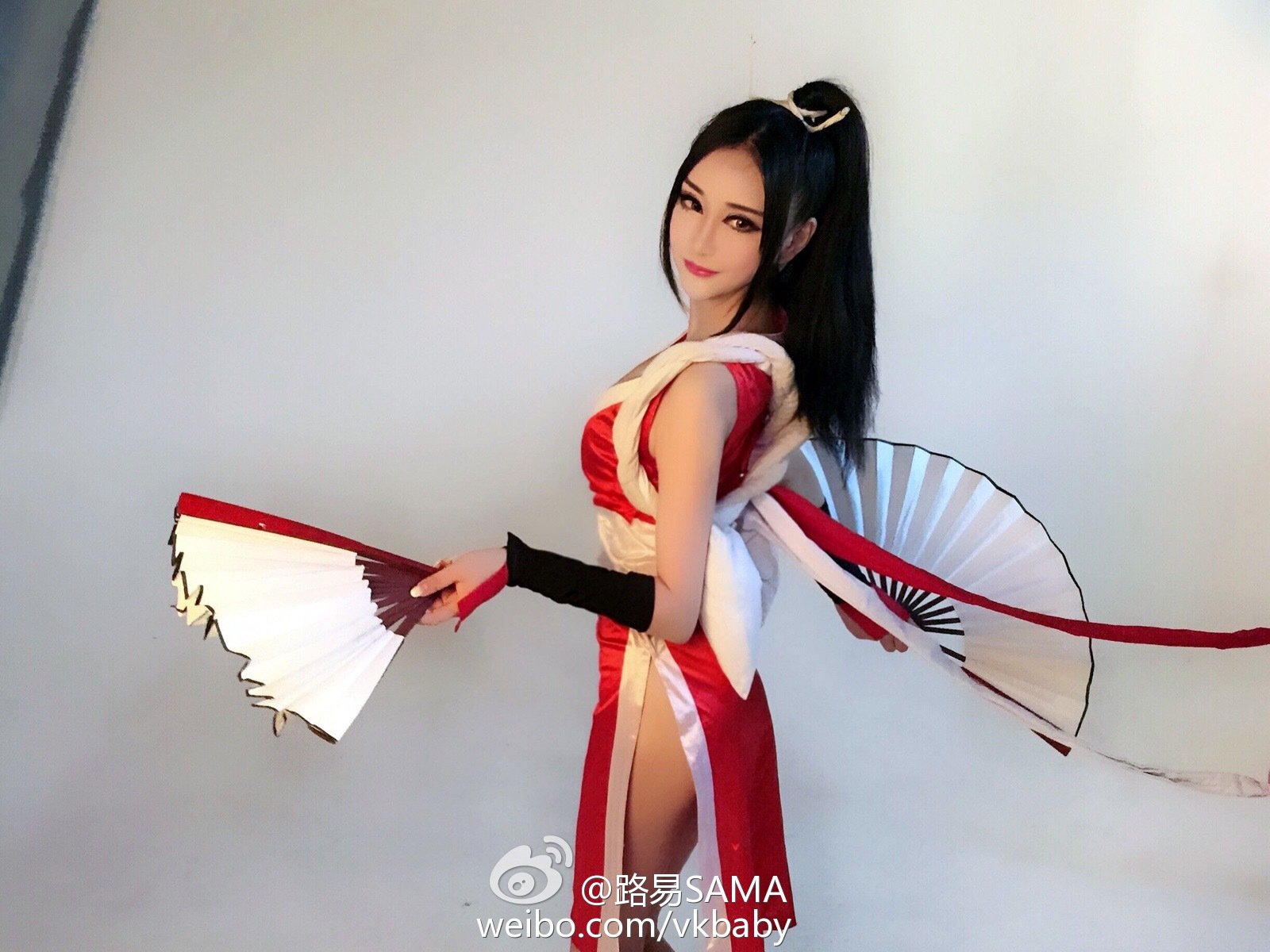 路易SAMA 2016ChinaJoy微鲸展台SG