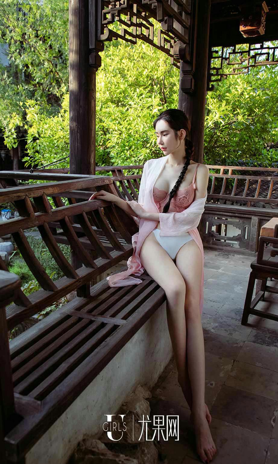 庭院深处有佳人 迷上美色欲断魂