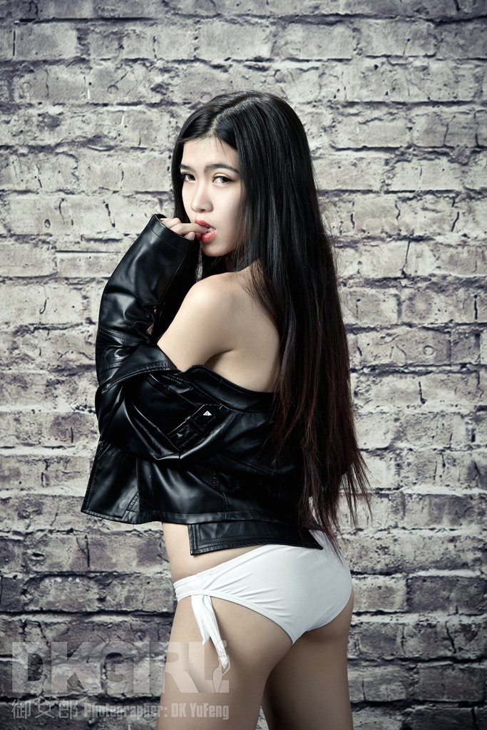 蔡乐儿 御女郎冷艳性感写真图合集