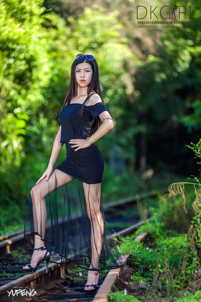 蔡乐儿 御女郎冷艳性感写真图合集