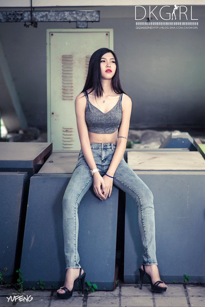 蔡乐儿 御女郎冷艳性感写真图合集