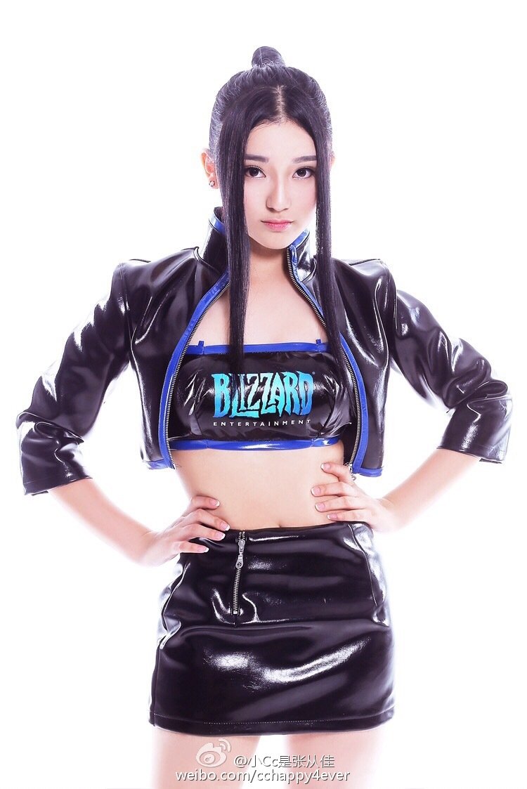张从佳 2016ChinaJoy雷蛇展台SG