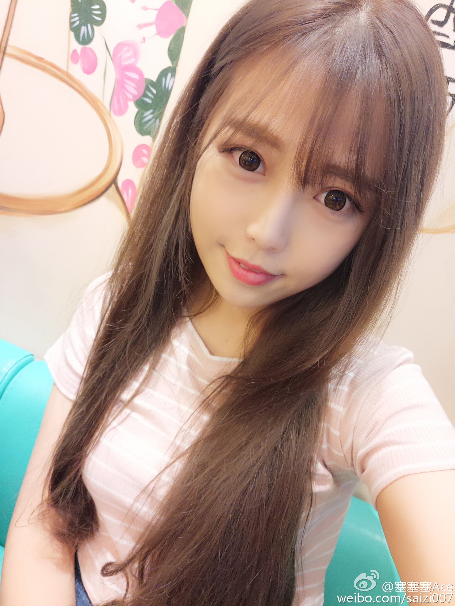 塞塞塞Ace 2016CJ微鲸展台SG