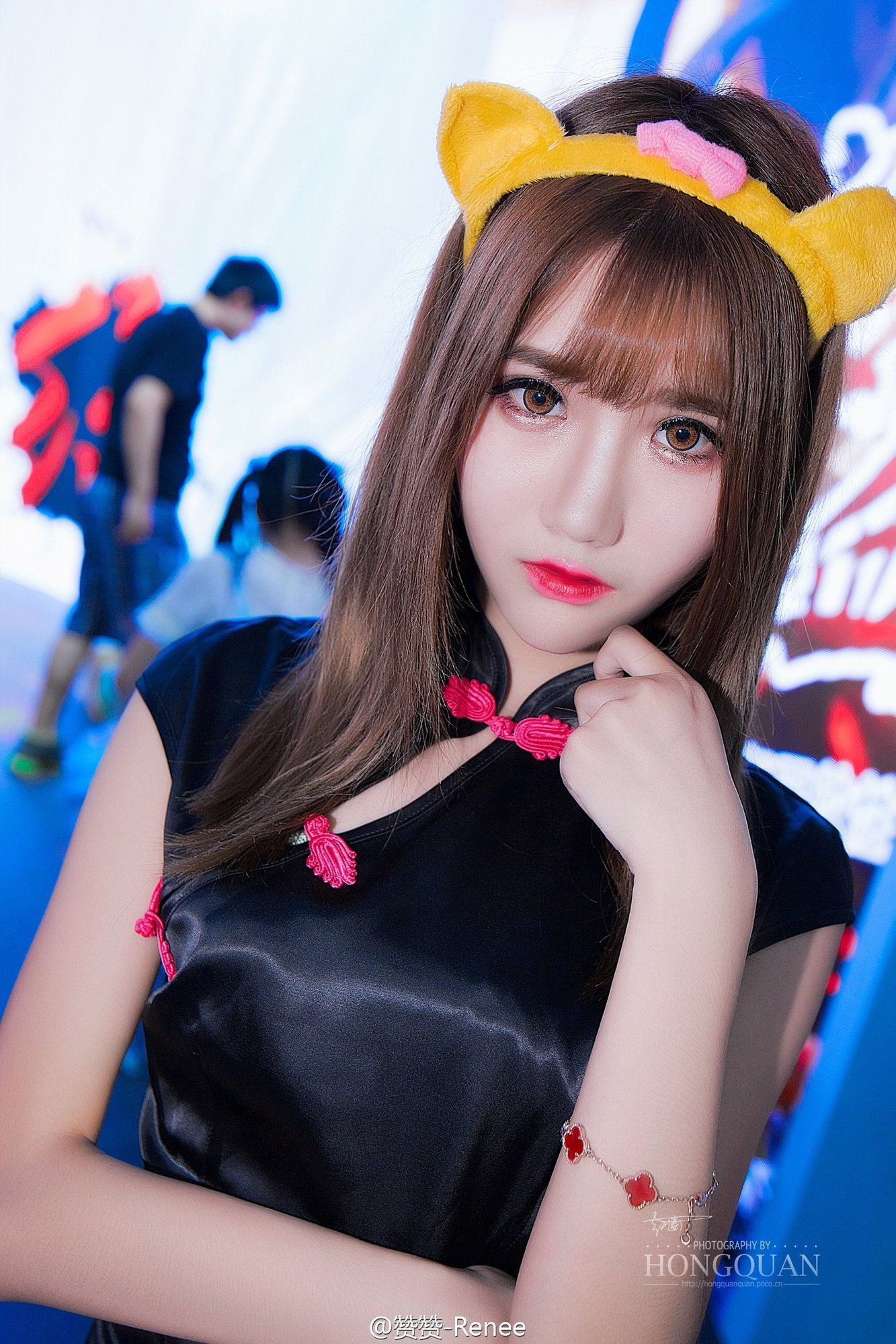 赞赞Renee 2016ChinaJoy多玩游戏展台SG