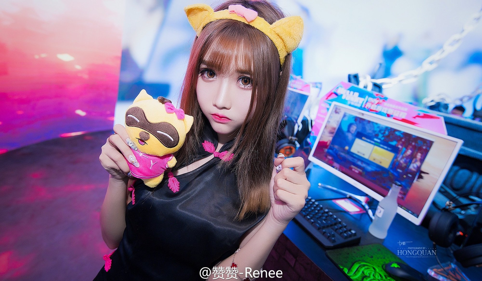 赞赞Renee 2016ChinaJoy多玩游戏展台SG