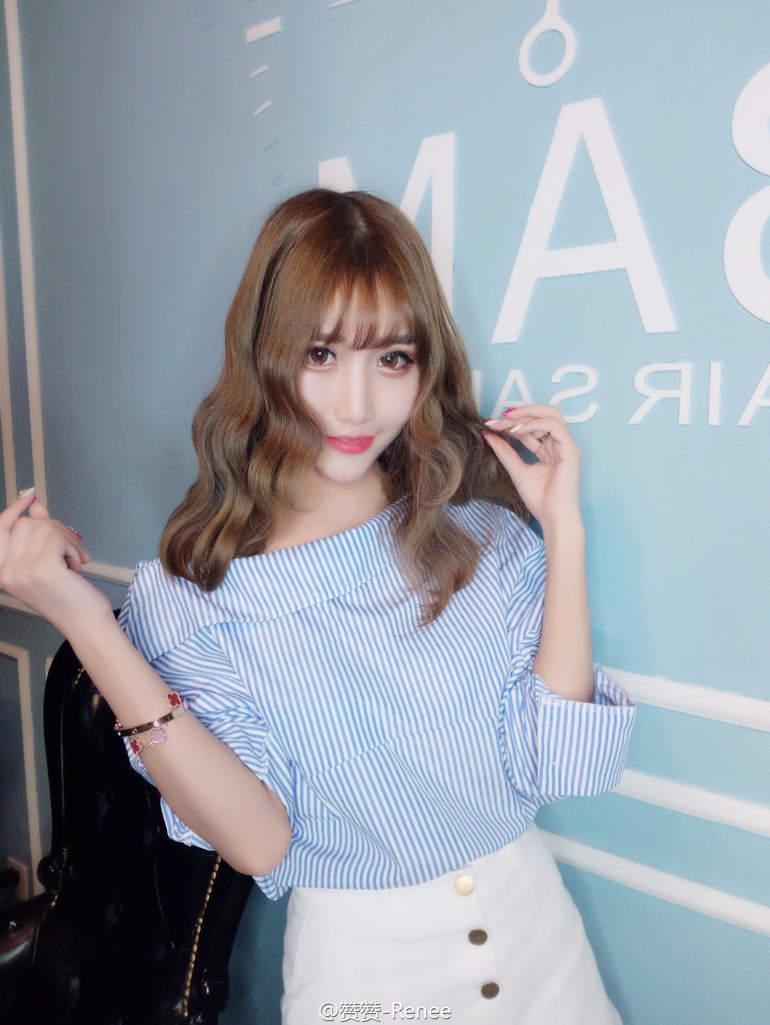 赞赞Renee 2016ChinaJoy多玩游戏展台SG