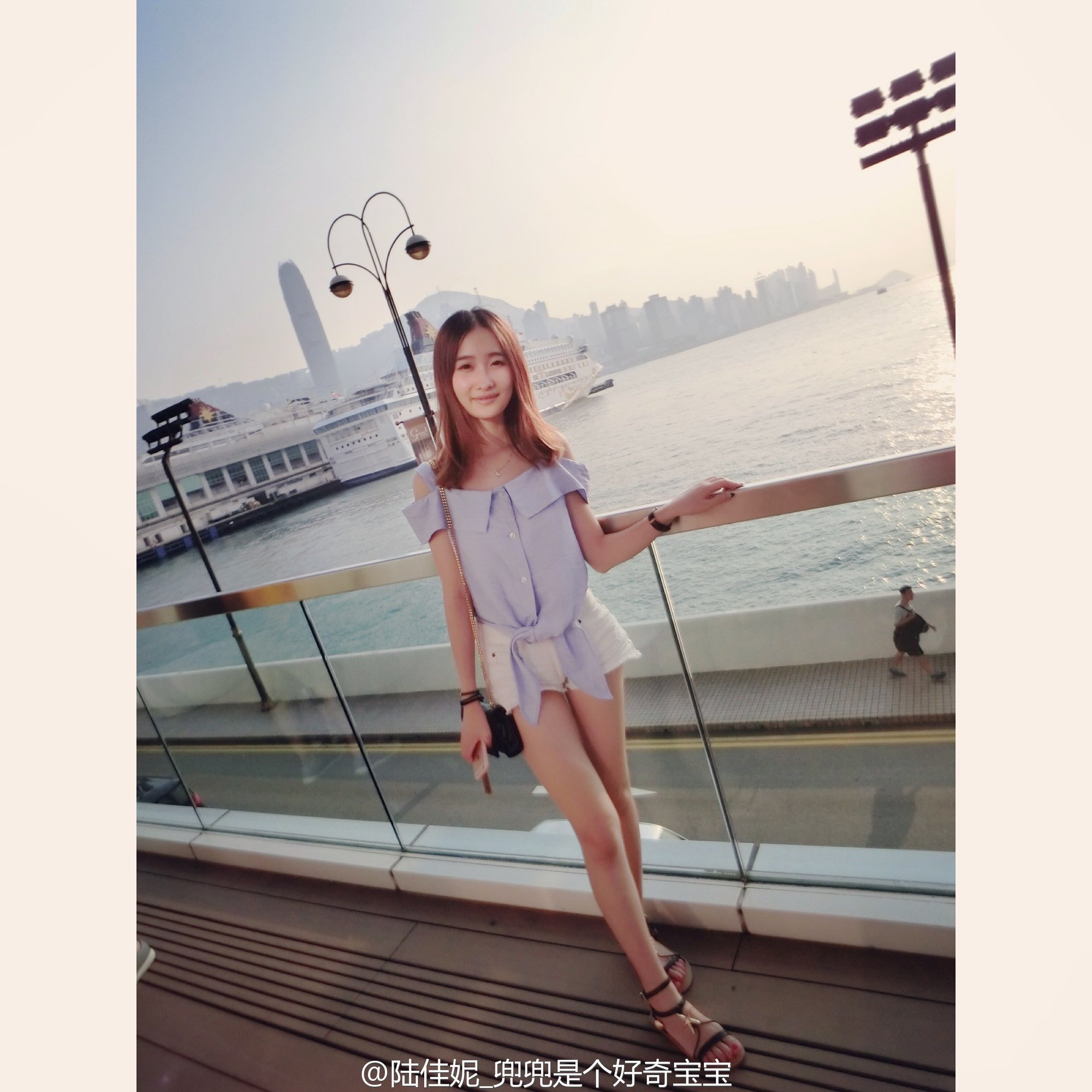 陆佳妮 2016ChinaJoy盛大展台SG