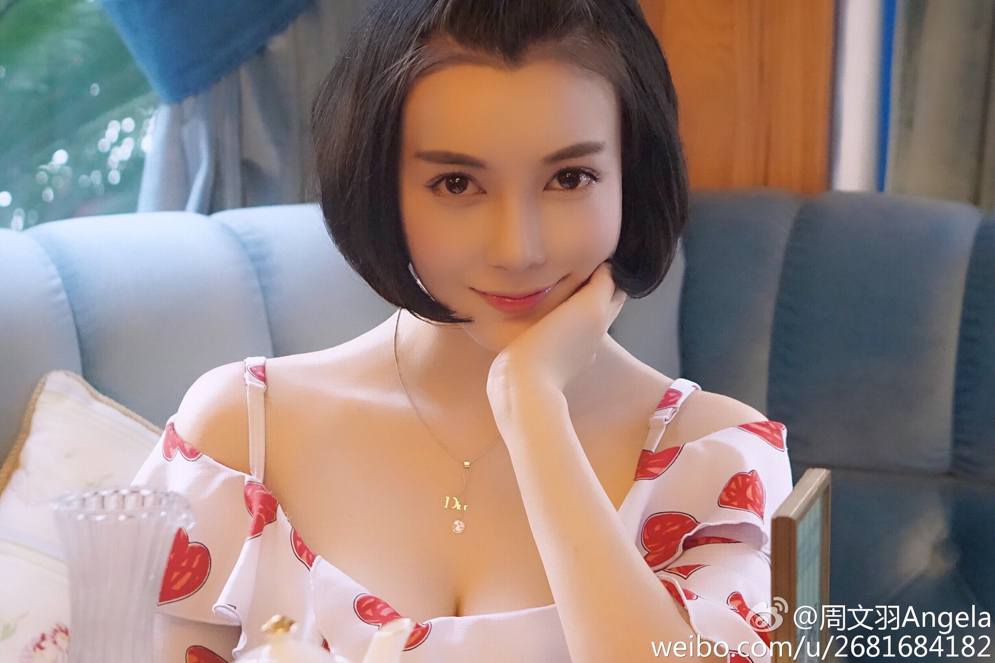周文羽Angela 童颜巨乳好身材私房美图